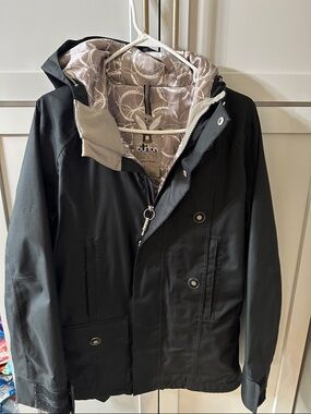 Burton Black Women’s Hooded Ski Coat with Patterned Gray Lining